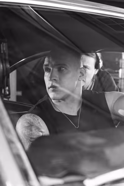 Кадр проекта Dав Man